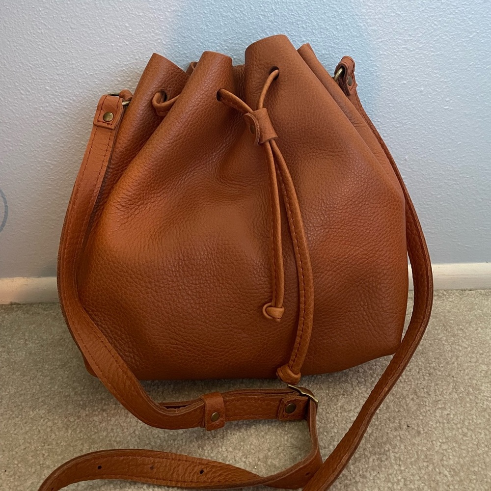 Portland Leather Goods Large Bucket Bag